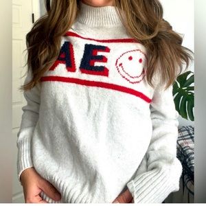 American Eagle Smiley Mockneck Sweater XL